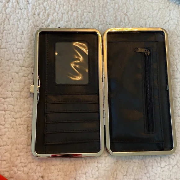 Wallet - Picture 4 of 4